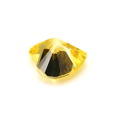 الألوان CZ Moissanite الماس القلب قطع 3x3mm 4x4mm Zirconia مكعب صناعي