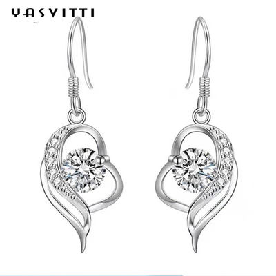0.16oz 31x11mm أقراط متدلية من الفضة الإسترليني على شكل قلب 5A CZ أقراط من الزركون الأزرق